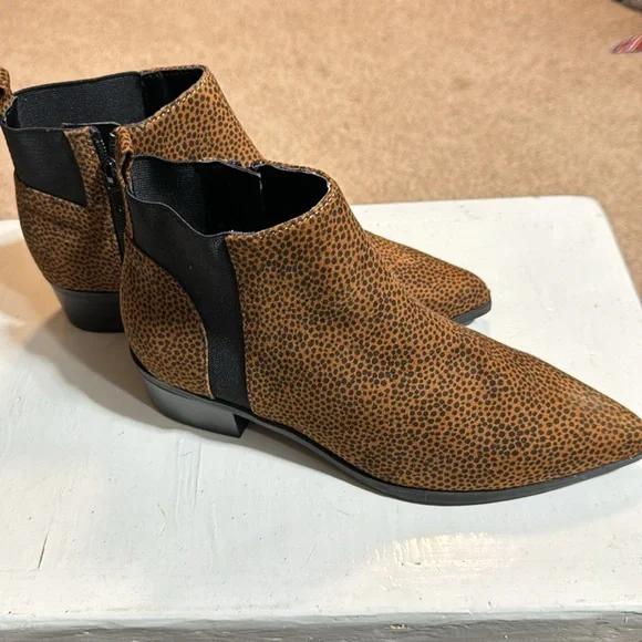 George Booties - Picture 3 of 5